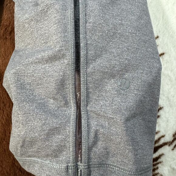 Lululemon Retreat Yogi Crop Pants Cross Front Heathered Slate Gray Size 6 - Picture 4 of 8